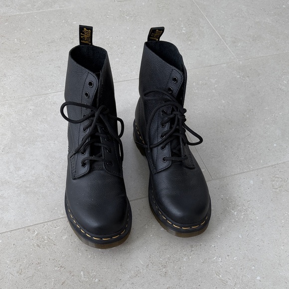 Dr. Martens The Originals Boots - Picture 7 of 7